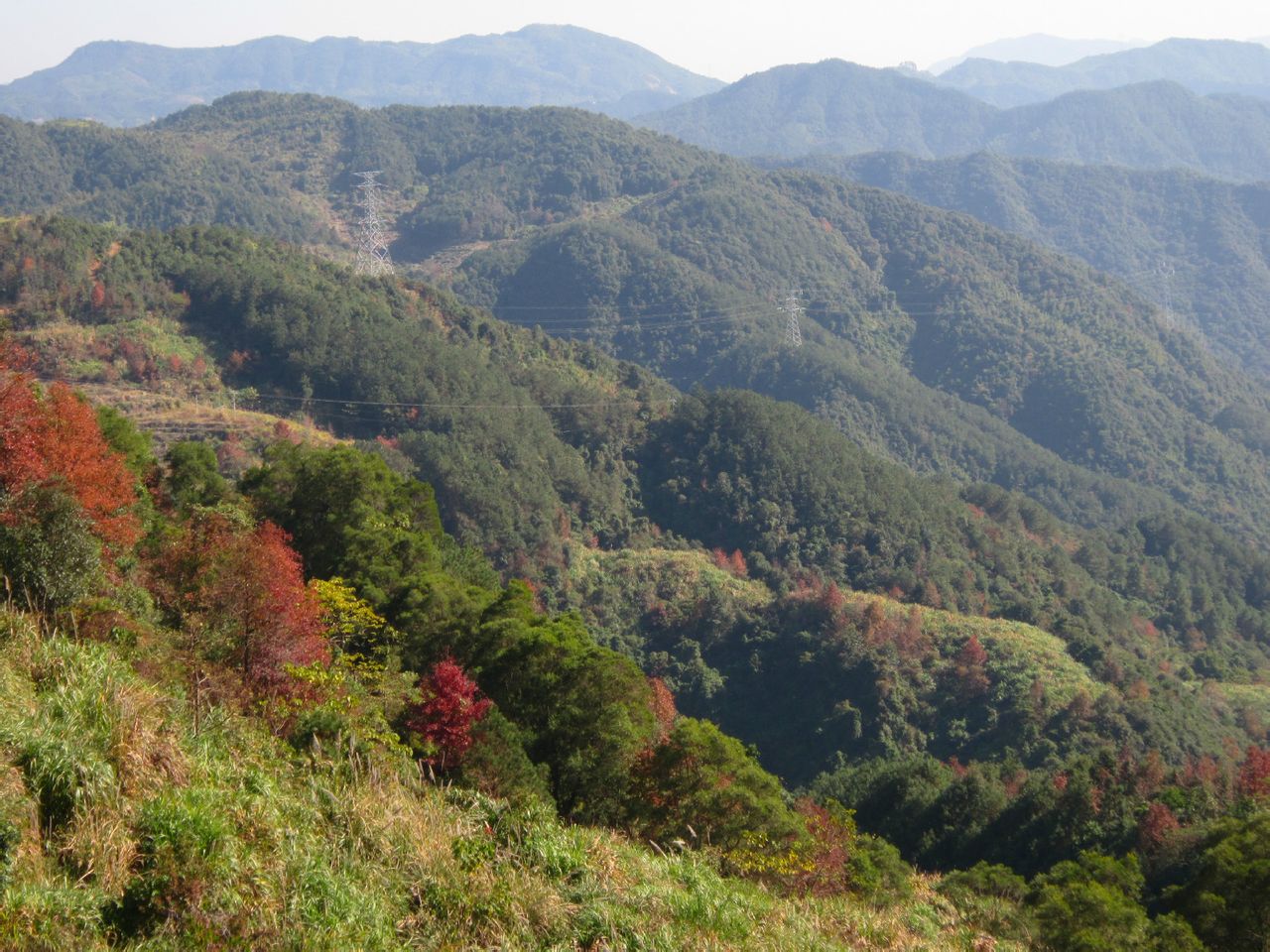 延绵起伏的群山 延绵起伏的群山
