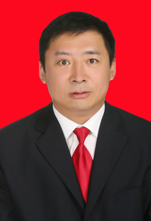 革命(阿拉善盟工作委员会委员)