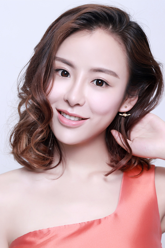 陈霜(演员)