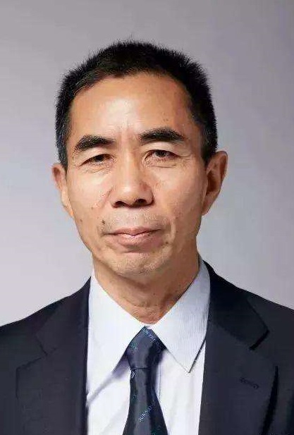 李新春(中山大学管理学院教授)