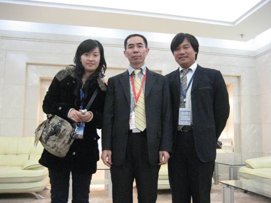 李新春(中山大学管理学院教授) 李新春(中山大学管理学院教授)