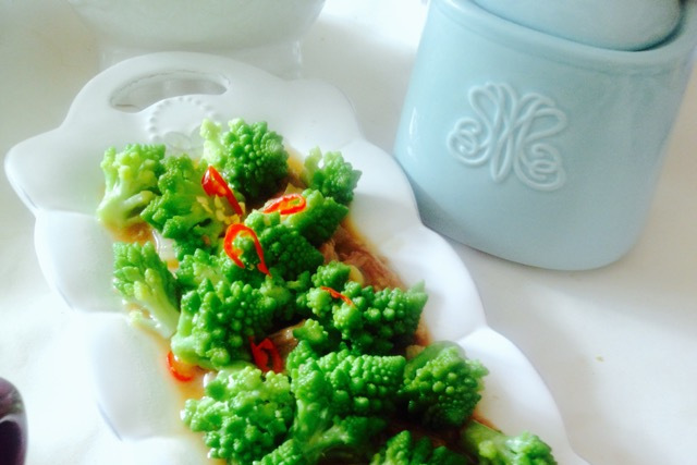 清炒宝塔菜