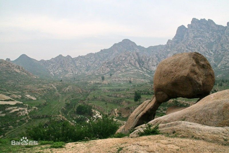 玛琅山村 玛琅山村
