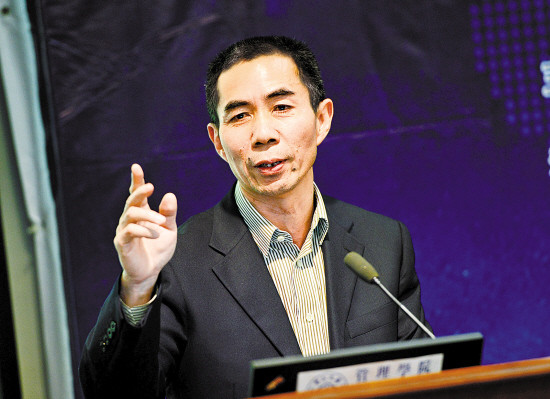 李新春(中山大学管理学院教授) 李新春(中山大学管理学院教授)