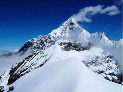 邛崃山雪峰 邛崃山雪峰
