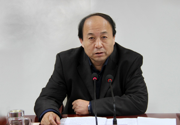 仇奎显