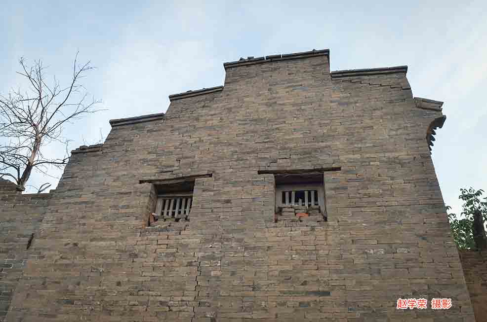 贾庄村(山西省乡宁县关王庙乡下辖村) 贾庄村(山西省乡宁县关王庙乡下辖村)